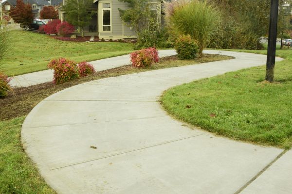 Concrete Sidewalk Replacement in Cedar Park